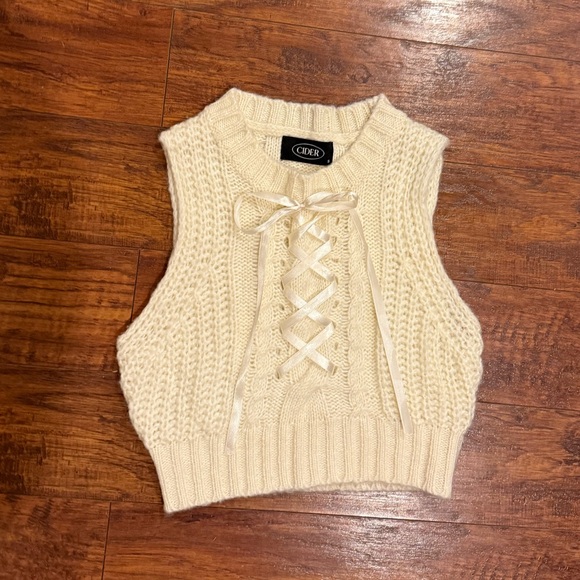 Cider Vest - Picture 3 of 6